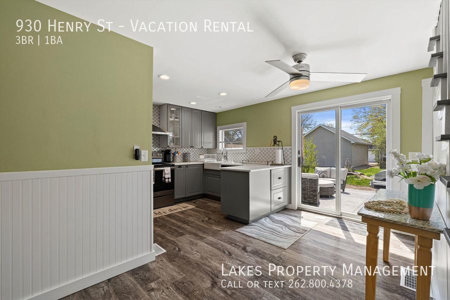 Foto principal - 3BR | 1BA | 2 Car Garage Available in Lake...