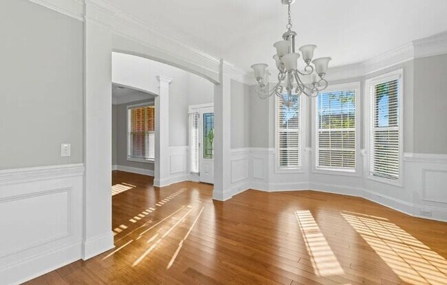 Foto del edificio - Ashley Oaks Luxury Home