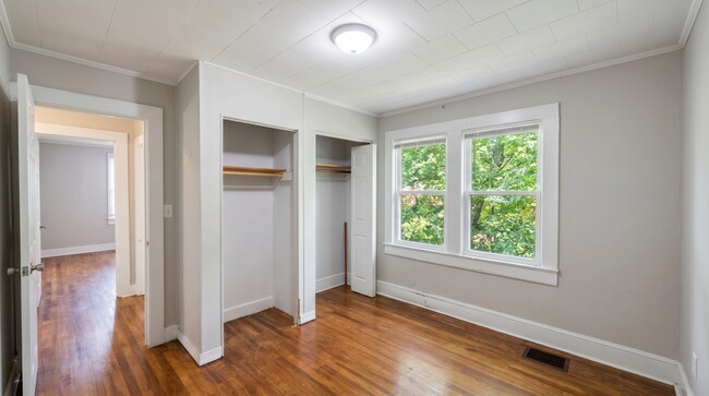 Foto del edificio - Affordable 2 Bedroom Home in Convenient Lenoir Location