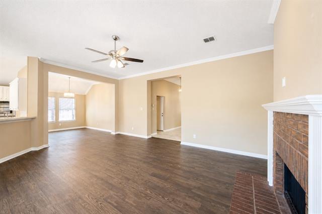 Foto del edificio - 5605 Belle Chasse Ln