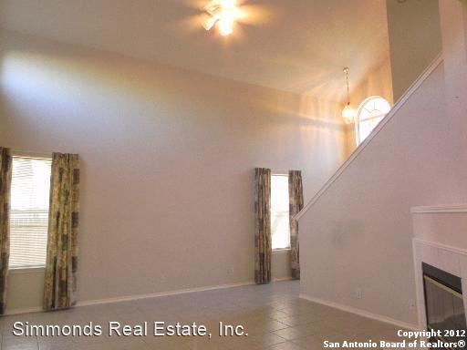 Building Photo - 3 br, 2.5 bath House - 6039 Woodway Place