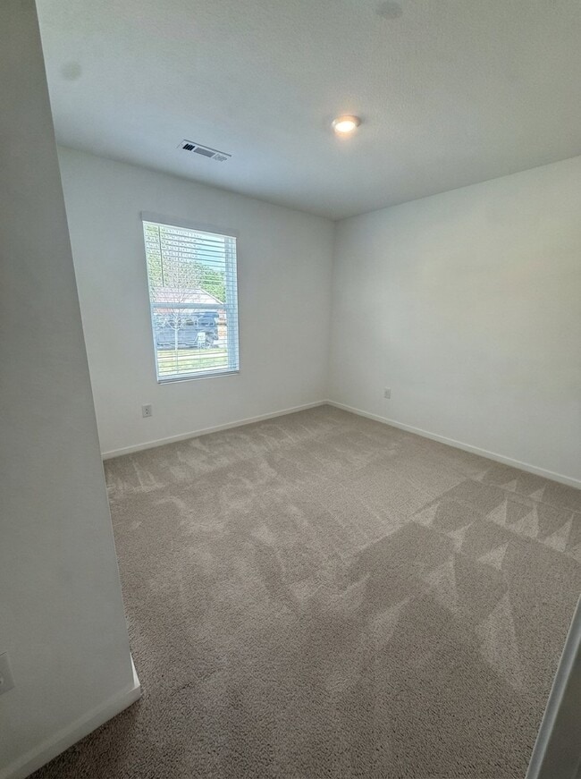 Building Photo - 425 S Pittman St