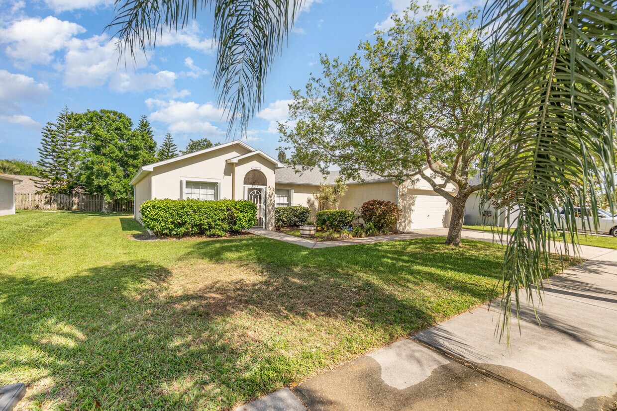 Foto principal - 1742 Laramie Cir