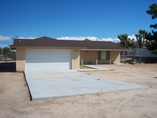 Building Photo - AVAILABLE NOW