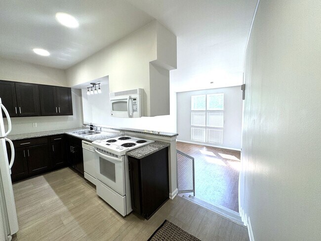 Photo - 2745GRI-106 Apartment