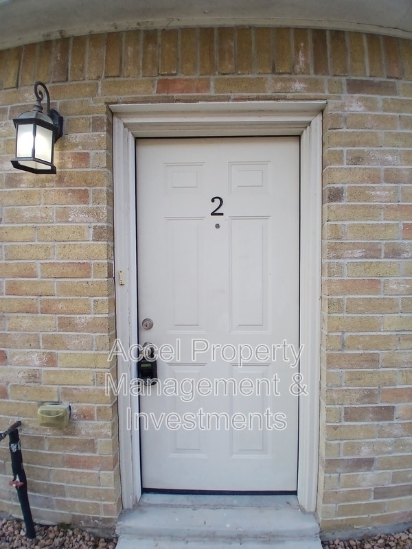 Foto del edificio - 3713 Whitewing Ave