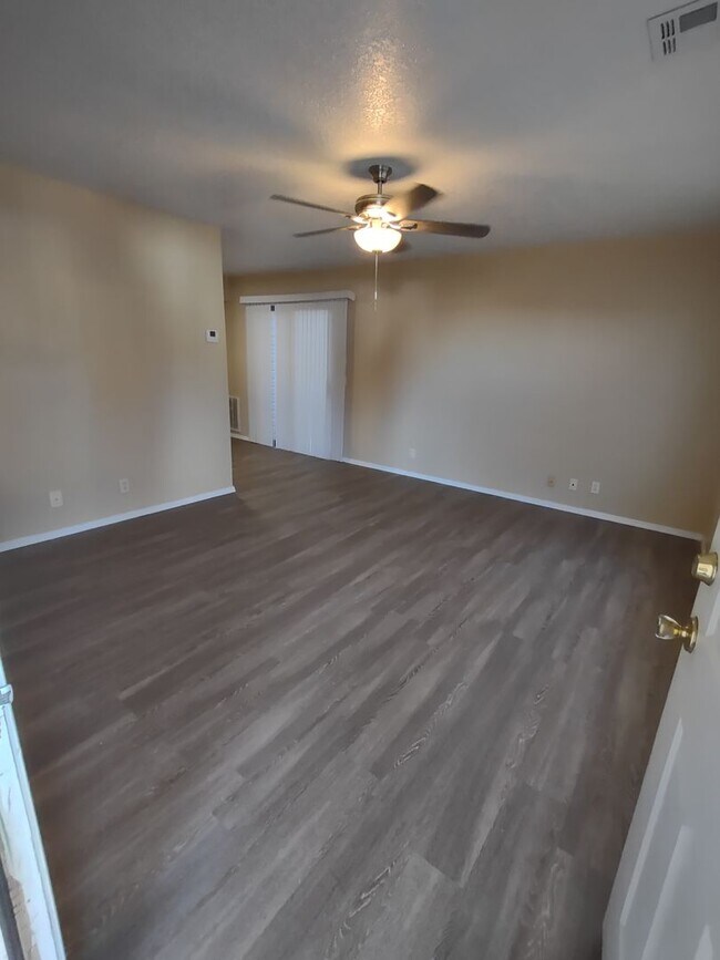 Foto del edificio - Magnolia Townhome
