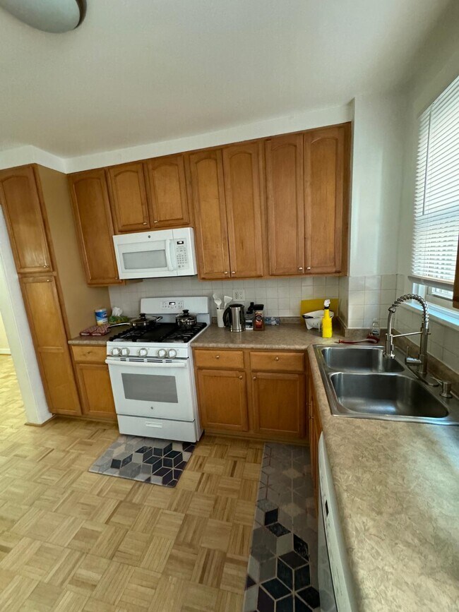 Foto del edificio - 5938 Phillips Ave
