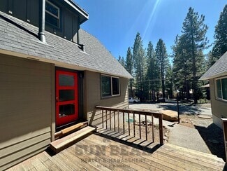 Building Photo - 207 Robin Dr