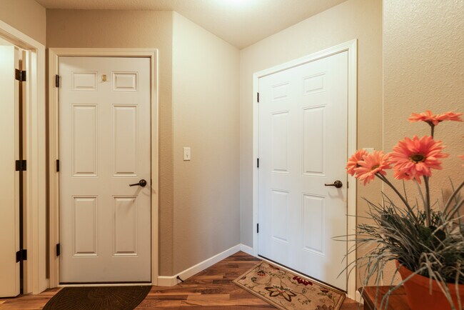 Foto del edificio - 2304 Marina Rd SE