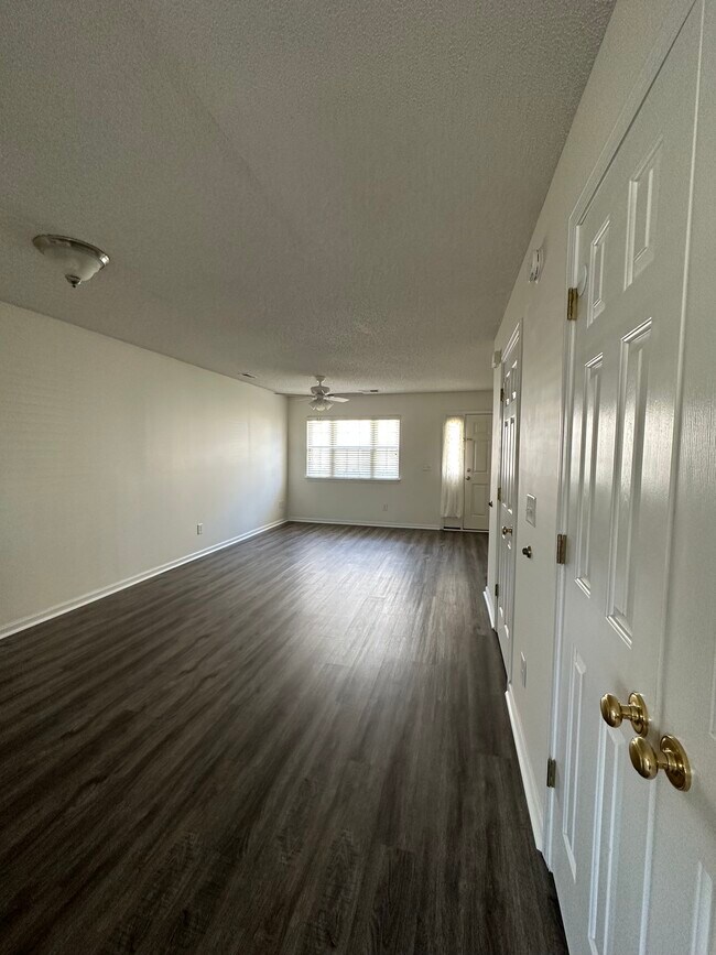 Foto del edificio - 611 2nd Ave S