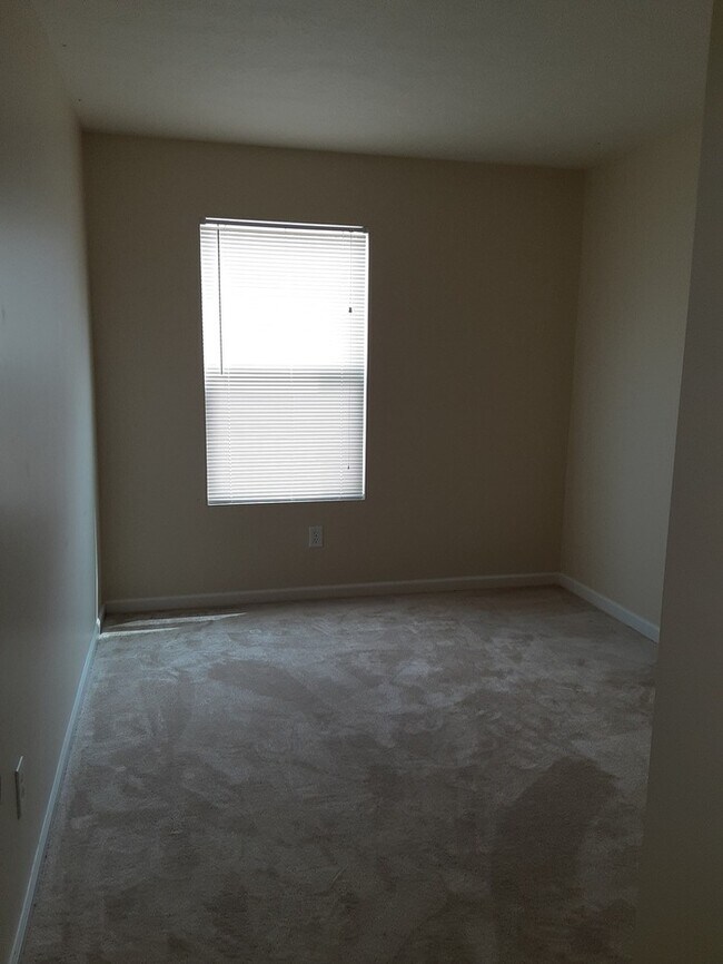 Building Photo - 1206 Topp Creek Dr