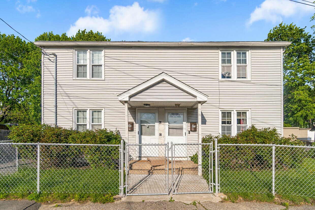 Primary Photo - 63-67-67 Pearl Harbor Pl