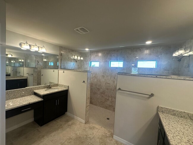 Photo - 4 Bedroom 2 Bathroom 3 Car Garage- NW Cape... House