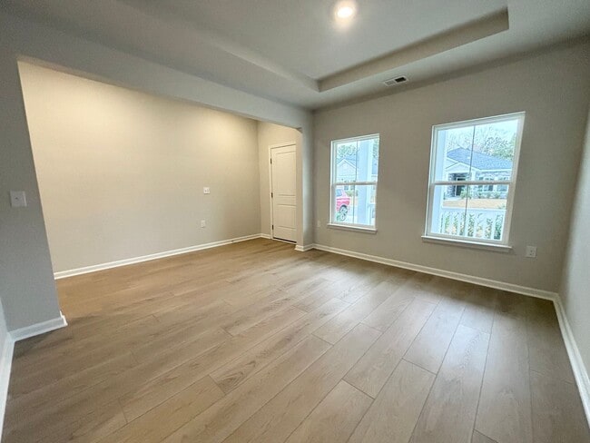 Building Photo - Perfect family home in Ocean Isle Beach