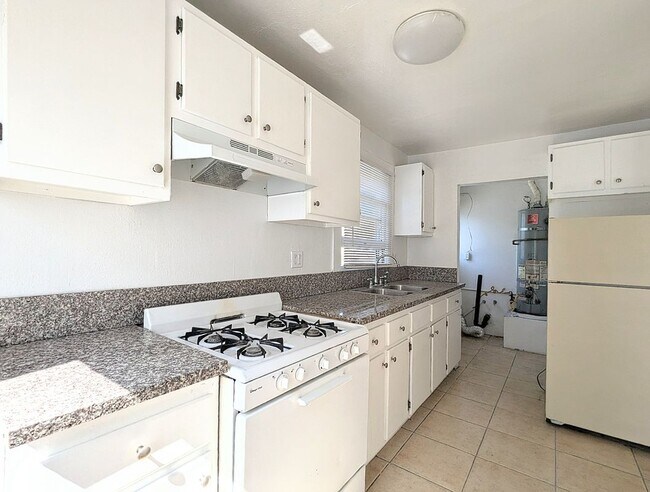 Foto del edificio - 419 N Virginia Ct