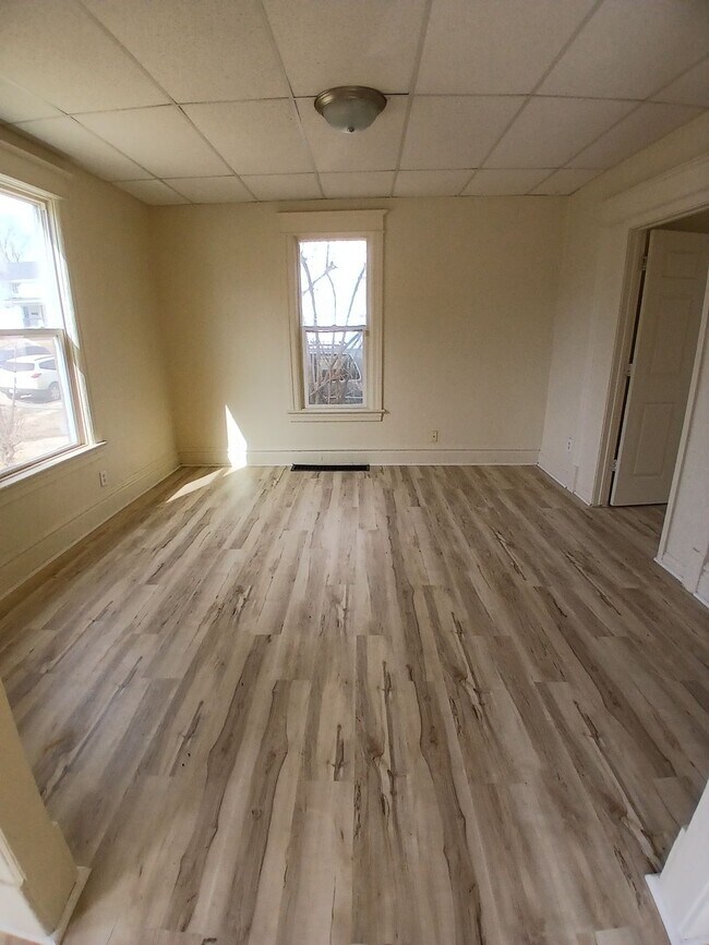 Foto del edificio - 231 Forest Ave