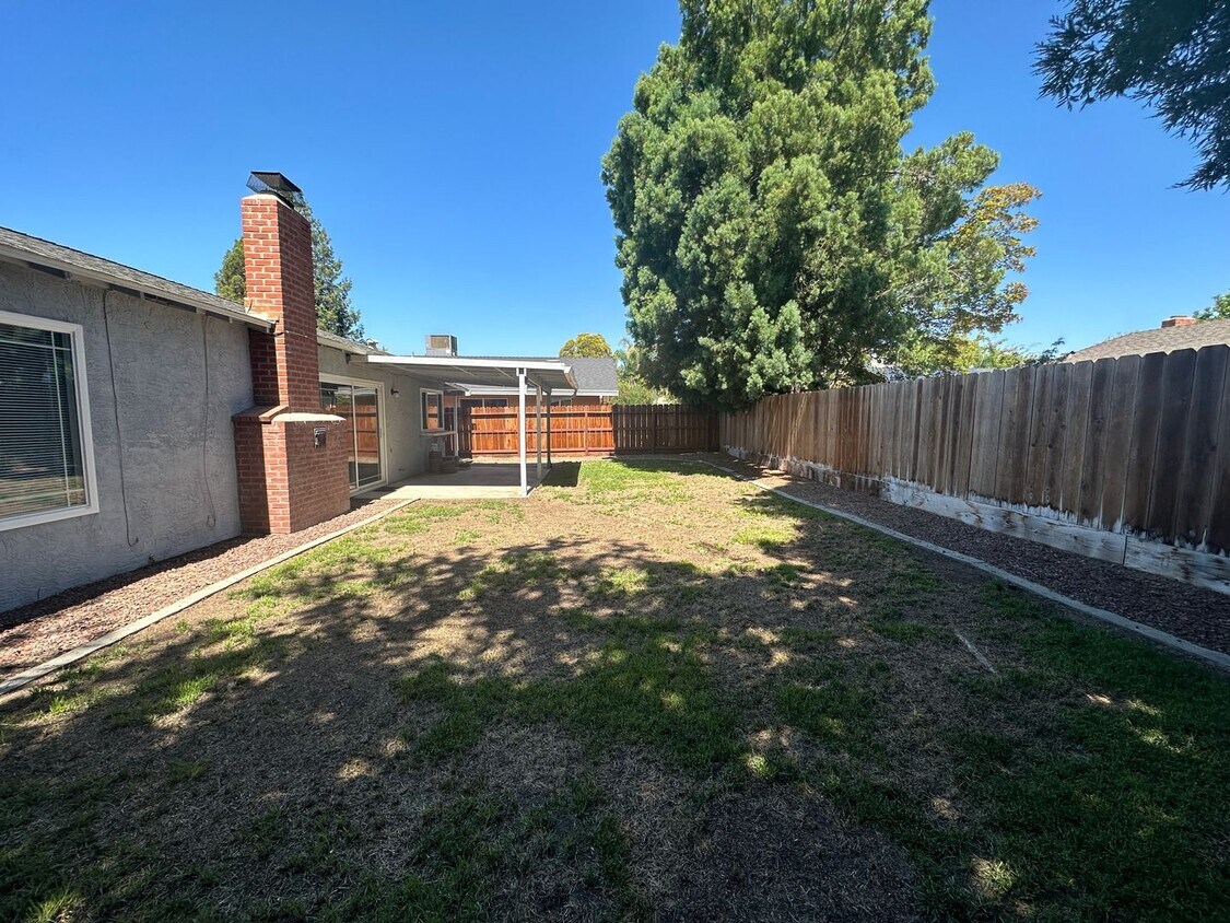 Foto del edificio - 3330 Bridal Veil Ct