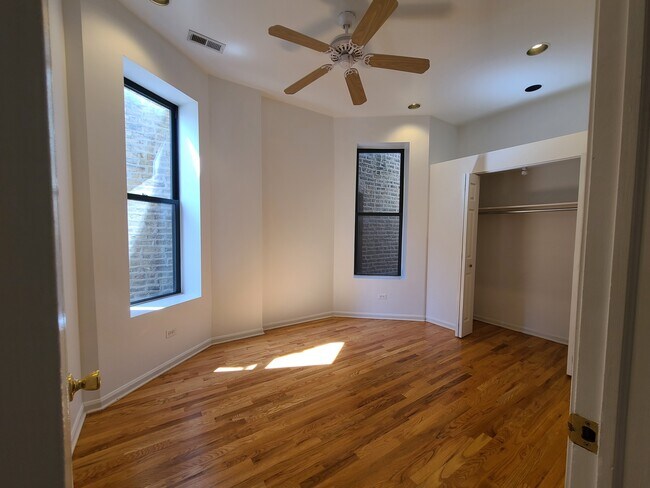 Foto del edificio - 1511 N Rockwell St
