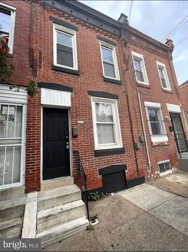 Foto del edificio - Gorgeous 2 Bedroom Home in North Philadelphia — Available Now!