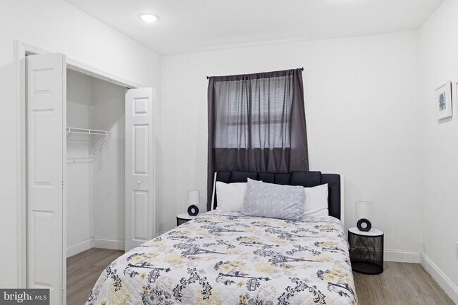 Foto del edificio - 925 N Broad St