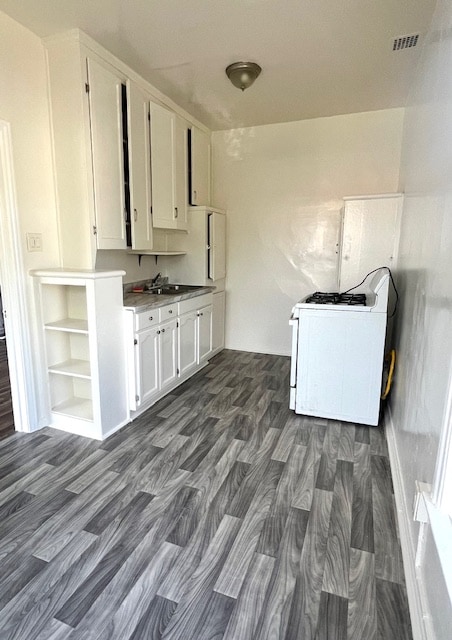 Building Photo - 2329 Crenshaw Blvd