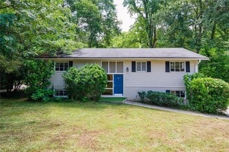 Building Photo - 4293 Rickenbacker Way NE