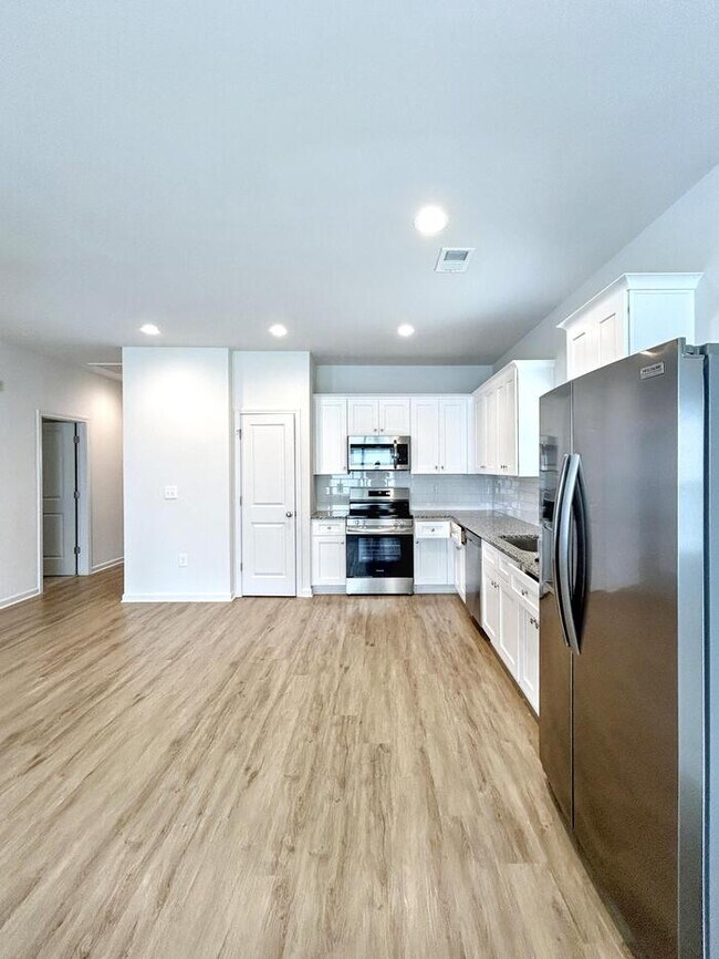 Foto del edificio - 715 N McFarland St