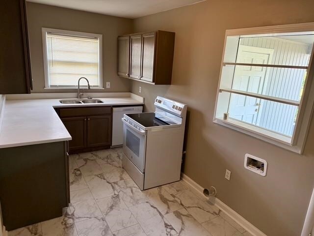 Building Photo - 1297 Dogwood Dr