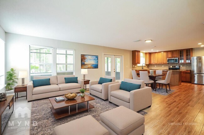 Building Photo - 7032 Beekman Lake Dr