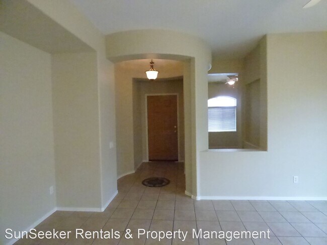 Building Photo - 3 br, 2 bath House - 9109 W Alvarado St