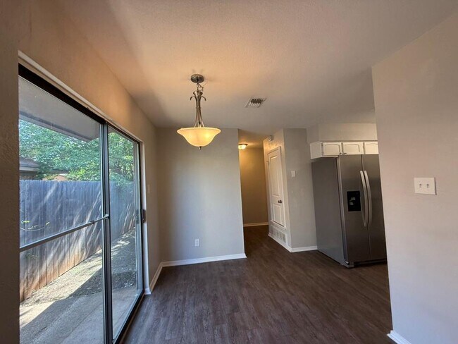 Foto del edificio - 6711 Duplex