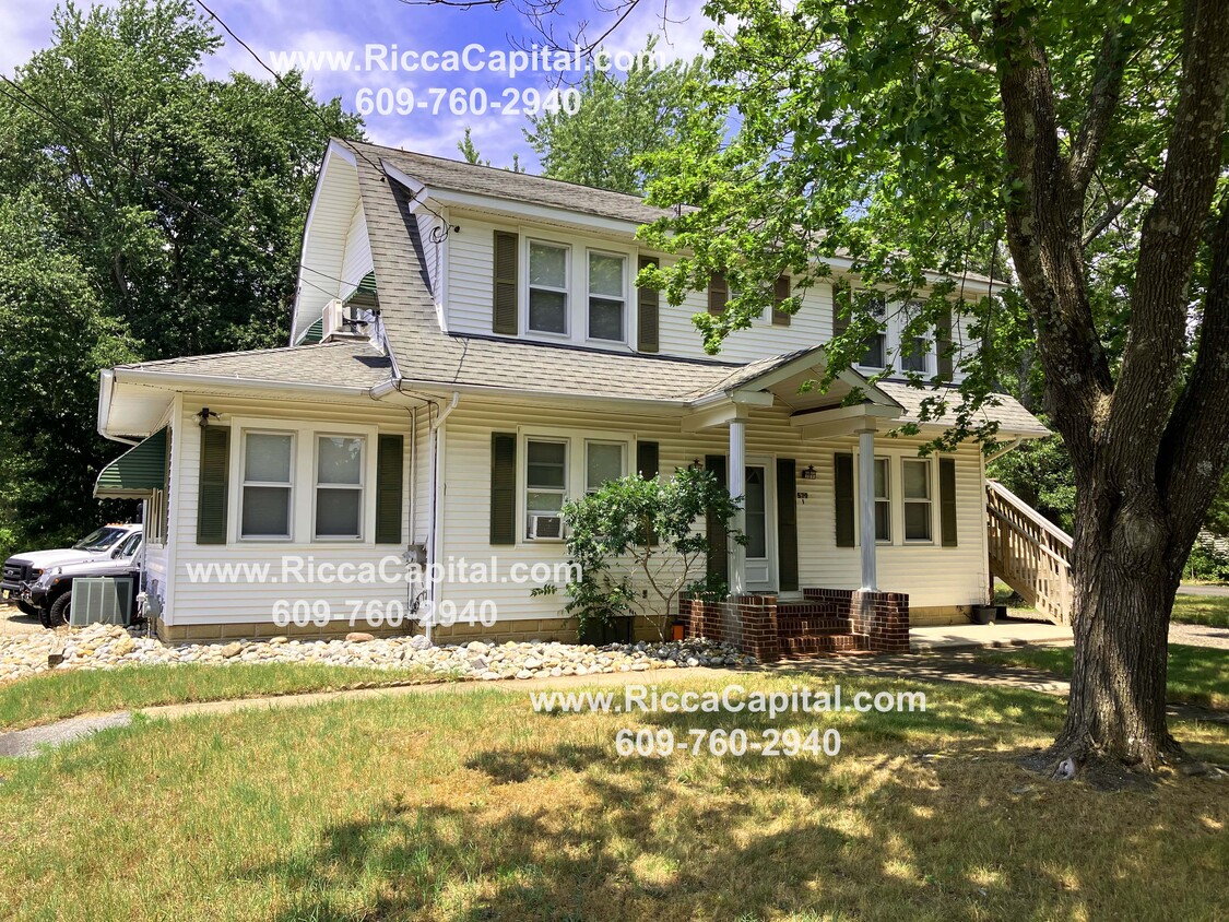 Primary Photo - 579 13th St