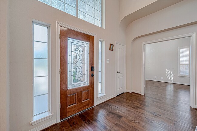 Foto del edificio - 5707 Brennan Ridge Ln