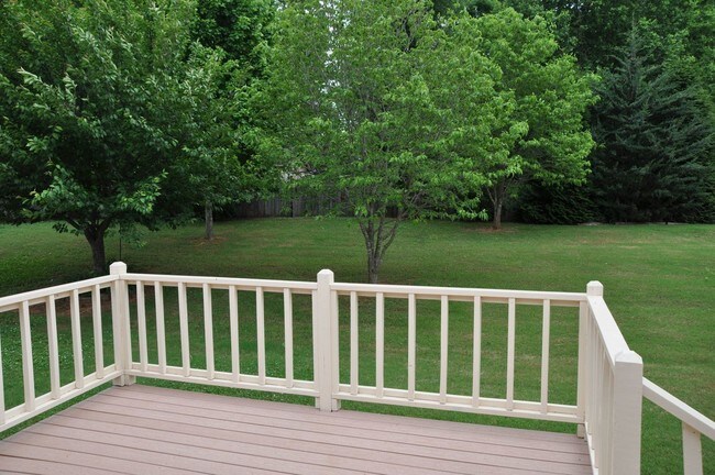 Foto del edificio - 3 br, 2 bath House - 274 Pops Corner