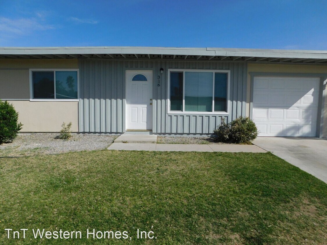 3 br, 1 bath House 316 Oasis Dr House Rental in Ridgecrest, CA