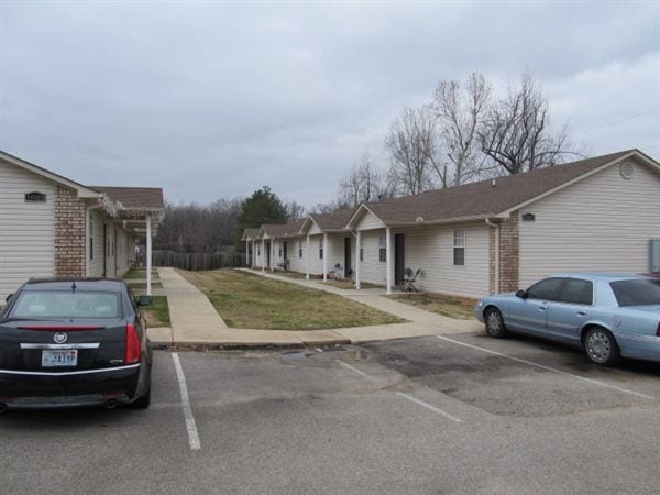 Building Photo - 1009 Ferrell St