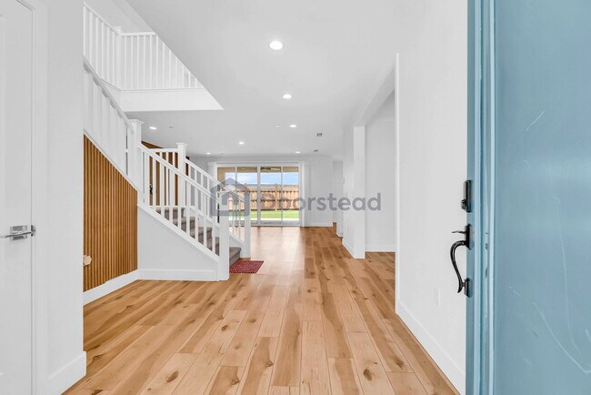 Building Photo - 16819 Karsen Ln