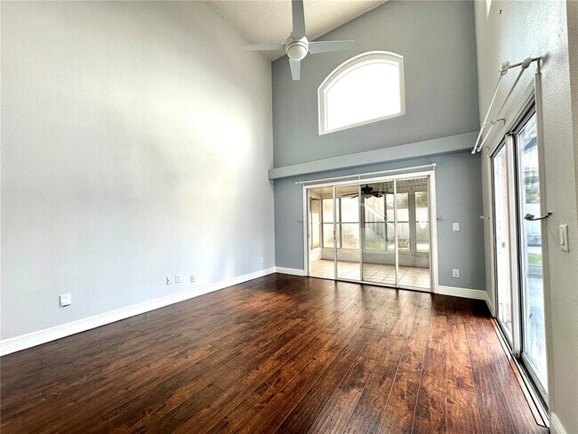 Foto del edificio - 1116 Timberbend Cir