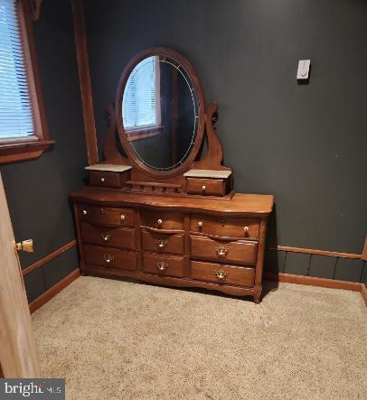 Foto del edificio - 284 Tall Pine Ln