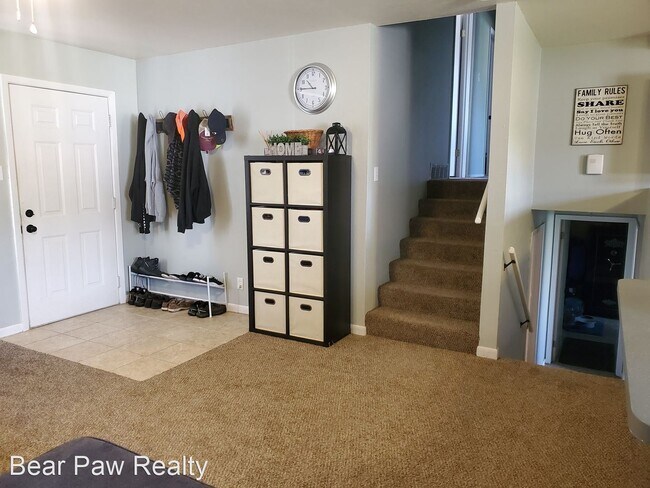 Building Photo - 4 br, 2 bath House - 5122 Linden Way