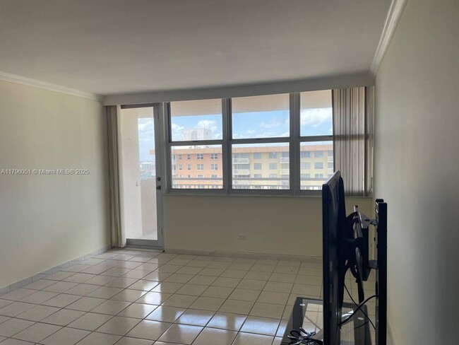 Foto del edificio - 250 174th St