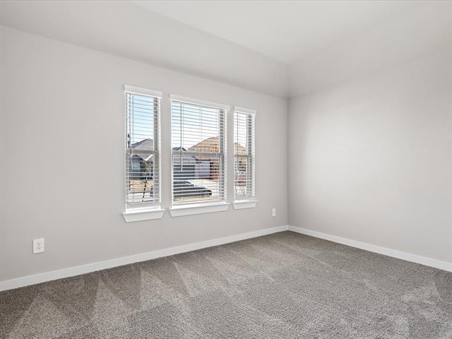 Building Photo - 643 Olympic Wy