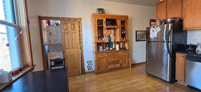 Photo - 2342 W Walton St Apartment