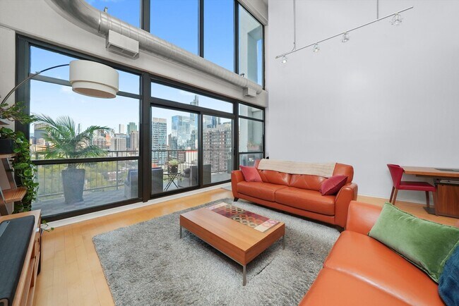 Foto del edificio - 1530 S State St