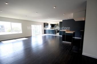 Foto principal - 825 S Le Doux Rd