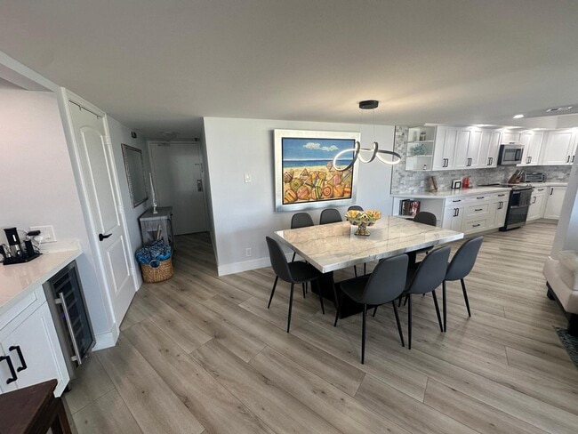 Foto del edificio - 5420 N Ocean Dr