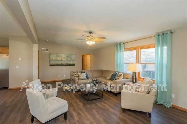 Foto del edificio - 117 Buckeye Ln