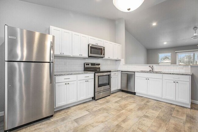 Foto del edificio - 26206 Northland Crossing Dr