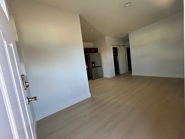 Foto del edificio - 10223 Sterling Blvd